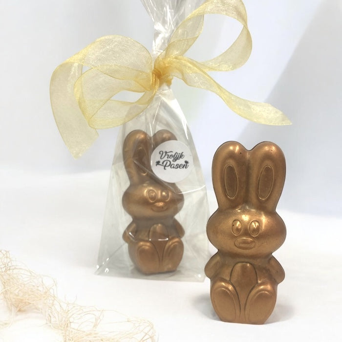 Easter rabbit Milk chocolate hazelnut raisins in luxury packaging